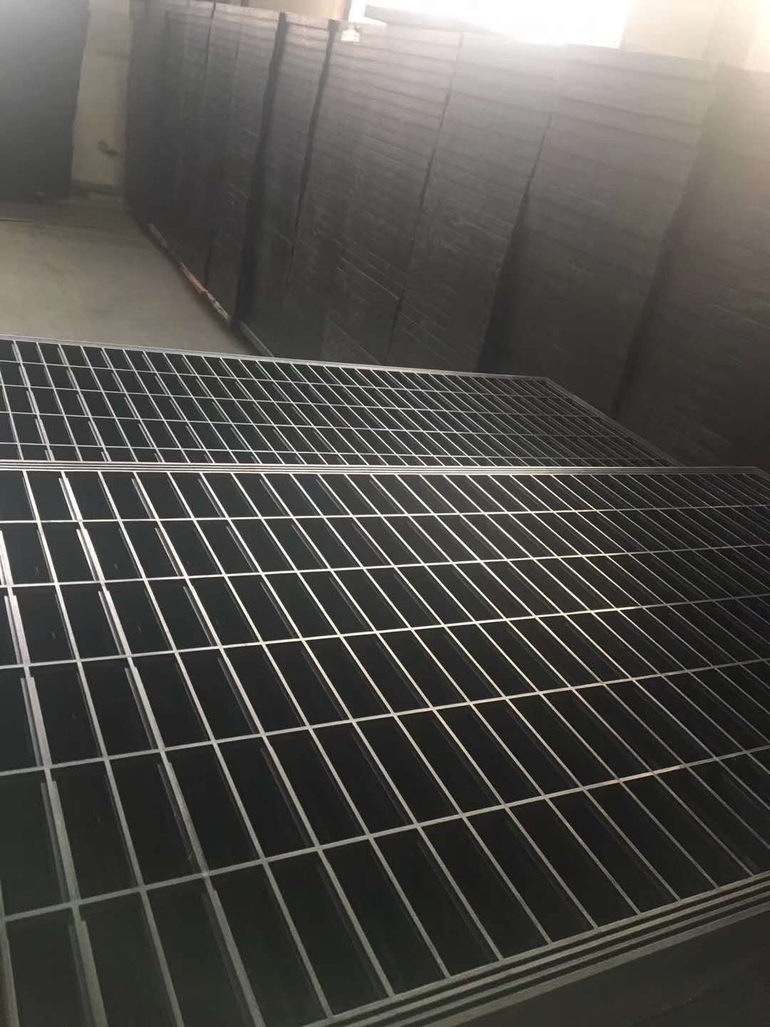 ���P�܈���W